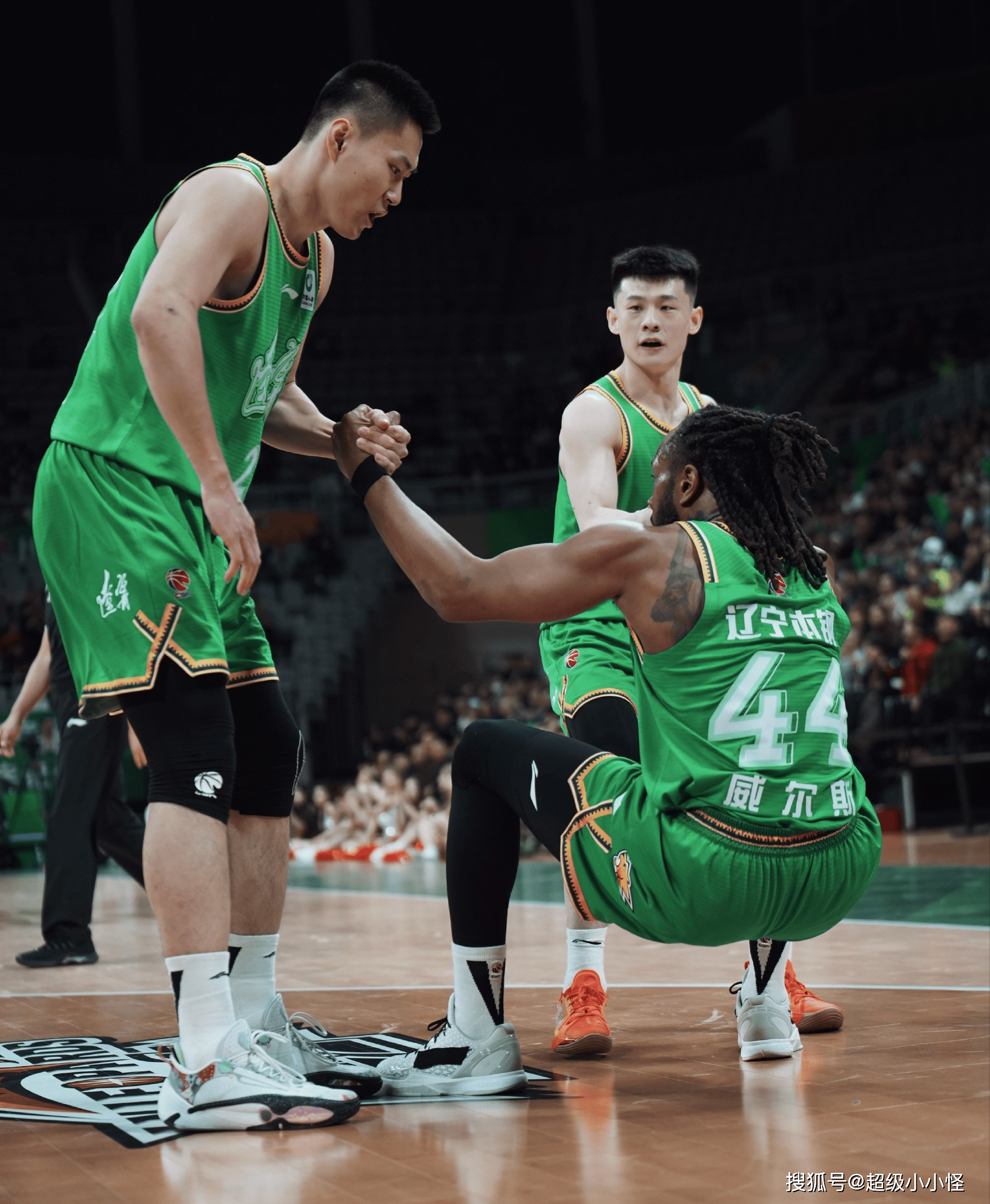 强队遭遇强敌,cba比赛中谁能笑傲赛场